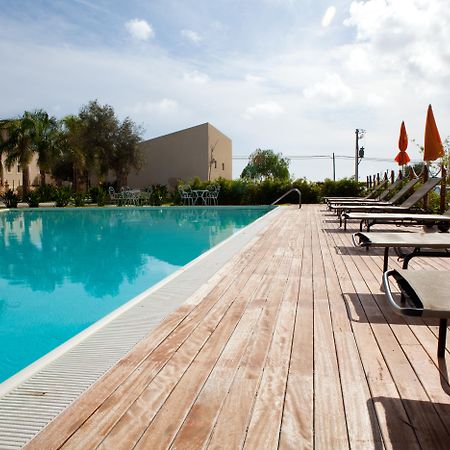 Life Hotels Kalaonda Resort Сиракузы Экстерьер фото